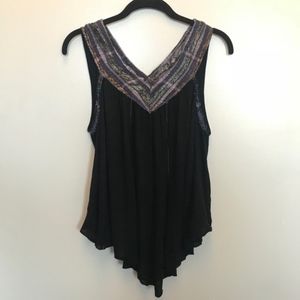 Free People | Black V-Neck Sleeveless Top